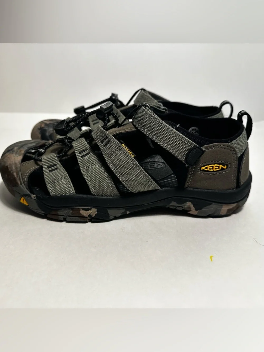 KEEN Men's Newport H2 Sandal in Camouflage - Drawstring Size US 7.0